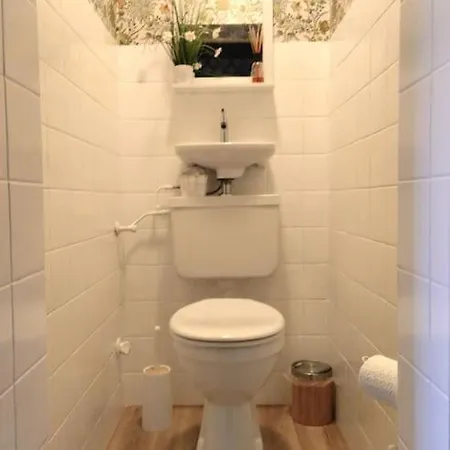 Alpenstueck Family Apartment-2 Bedrooms-80 Sqm-free Parking 아파트